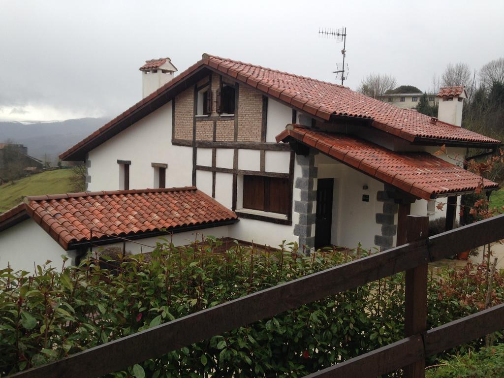 Casa Rural Balerdi Guest House Azcárate Екстериор снимка